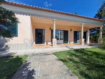 Moradia T3 para Venda em Alvorninha