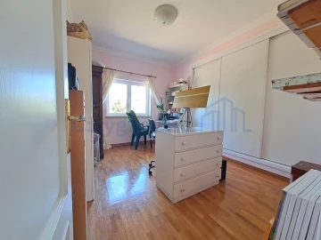 Moradia T3 para Venda em Alvorninha