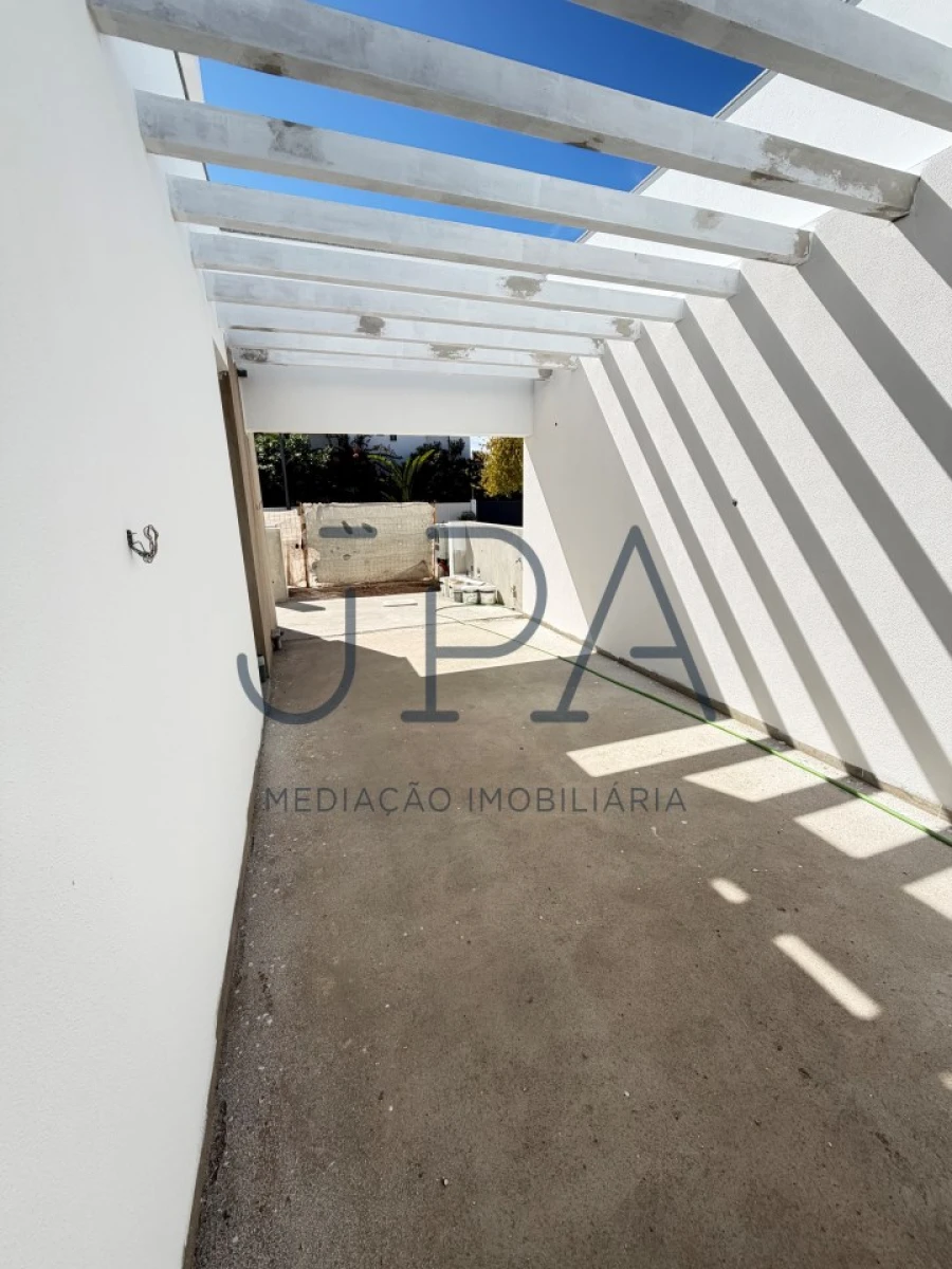 Moradia T4 para Venda em Castro Marim Foto 5
