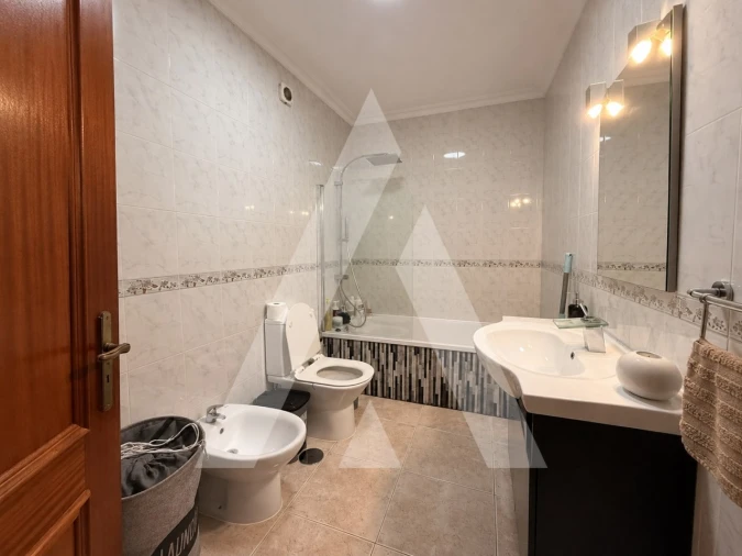 Apartamento T4 para Venda em Marrazes e Barosa Foto 6