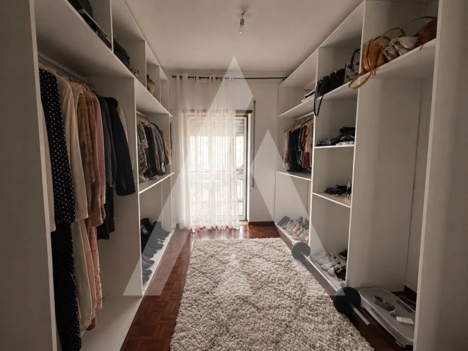 Apartamento T4 para Venda em Marrazes e Barosa Foto 9