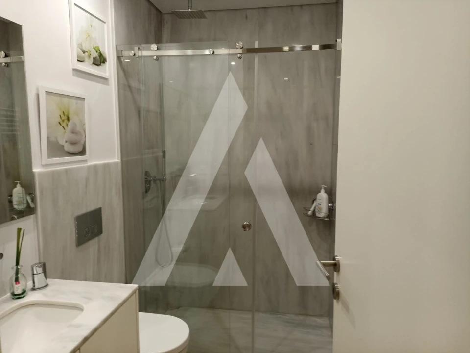 Apartamento T2 para Arrendamento em Santa Maria Maior e Monserrate e Meadela Foto 10