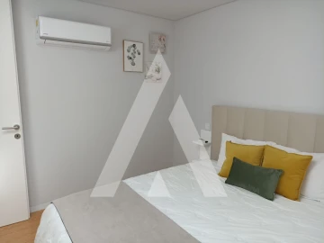 Apartamento T2 para Arrendamento em Santa Maria Maior e Monserrate e Meadela