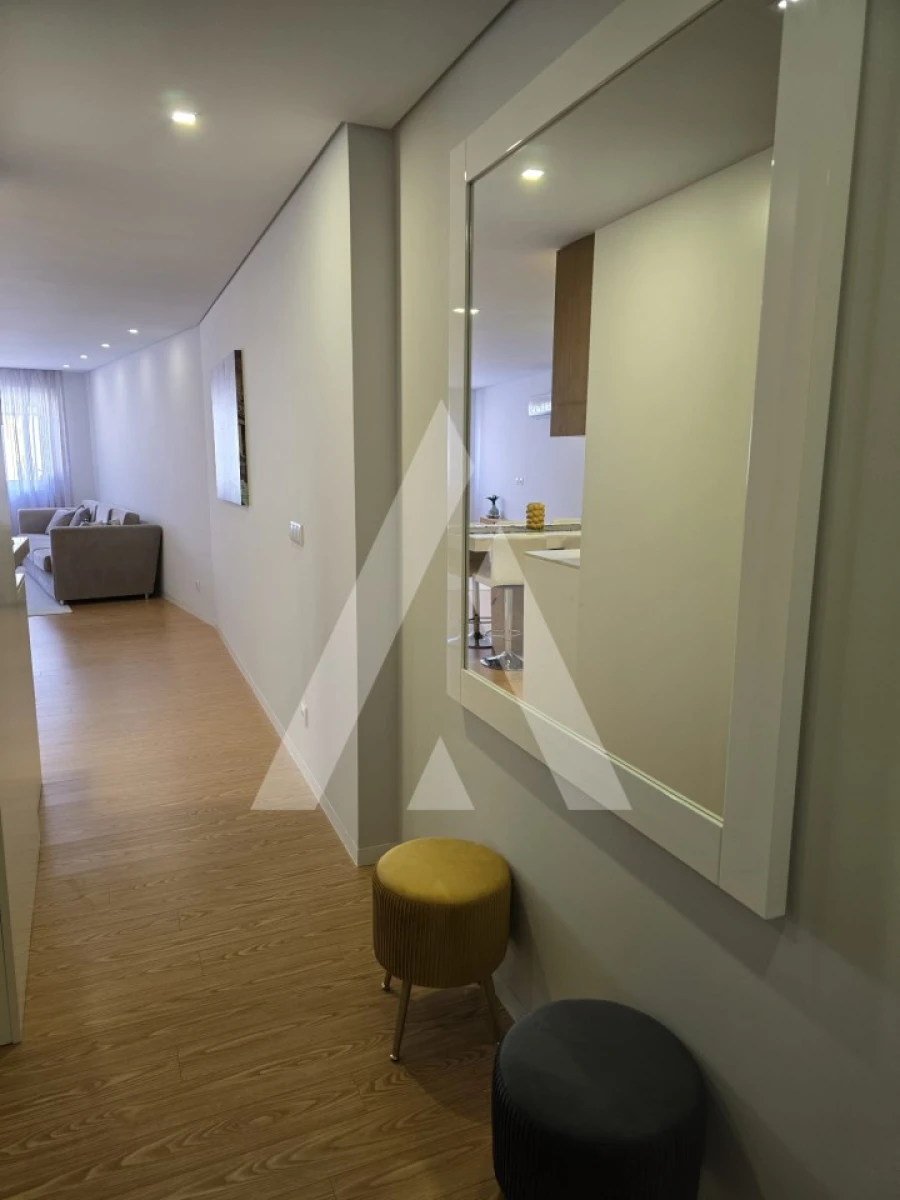 Apartamento T2 para Arrendamento em Santa Maria Maior e Monserrate e Meadela Foto 7
