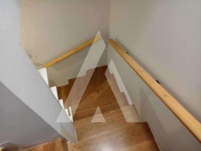 Apartamento T2 para Arrendamento em Santa Maria Maior e Monserrate e Meadela Foto 14