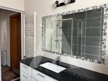 Moradia T6 para Venda em Viseu