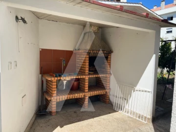 Moradia T6 para Venda em Viseu
