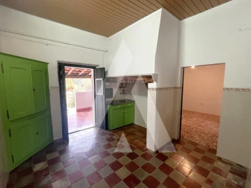Moradia T2 para Venda em Evora Monte (Santa Maria)