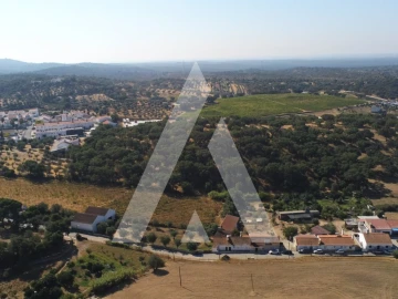 Moradia T2 para Venda em Evora Monte (Santa Maria)
