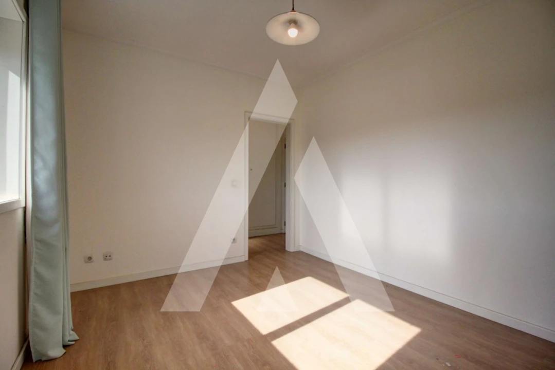 Apartamento T3 para Venda em Oliveira do Bairro Foto 16