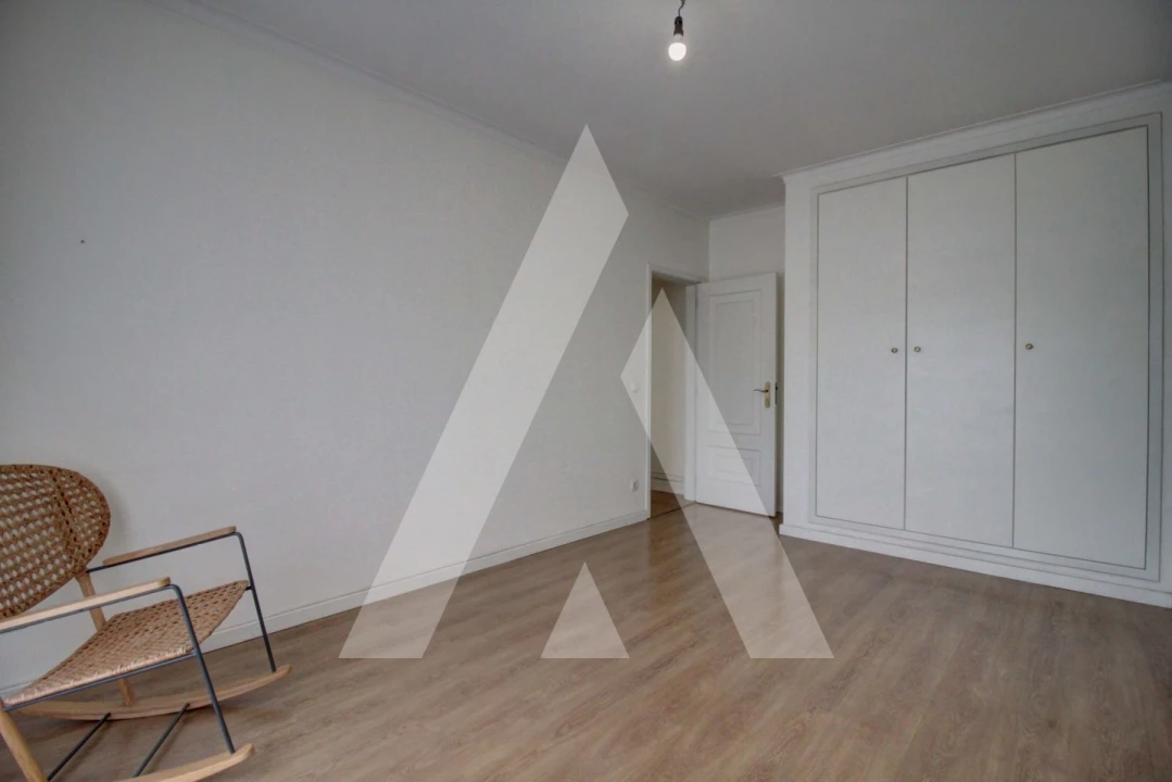 Apartamento T3 para Venda em Oliveira do Bairro Foto 23