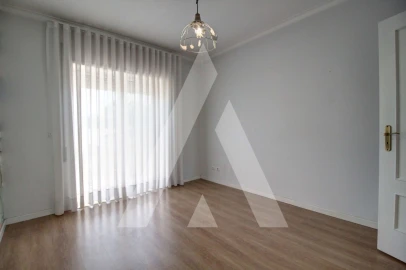 Apartamento T3 para Venda em Oliveira do Bairro