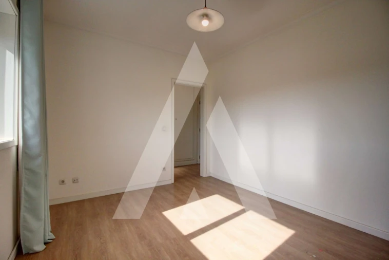 Apartamento T3 para Venda em Oliveira do Bairro Foto 16