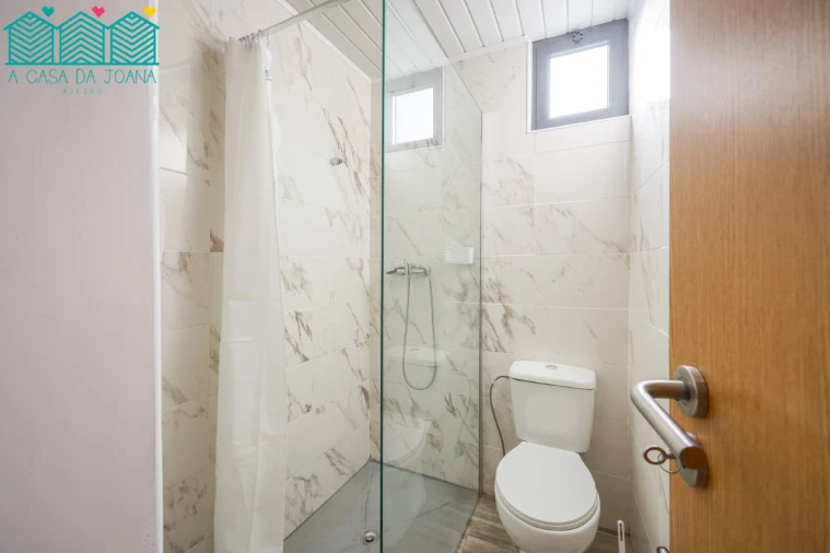 Quarto para Arrendamento em Aradas Foto 14