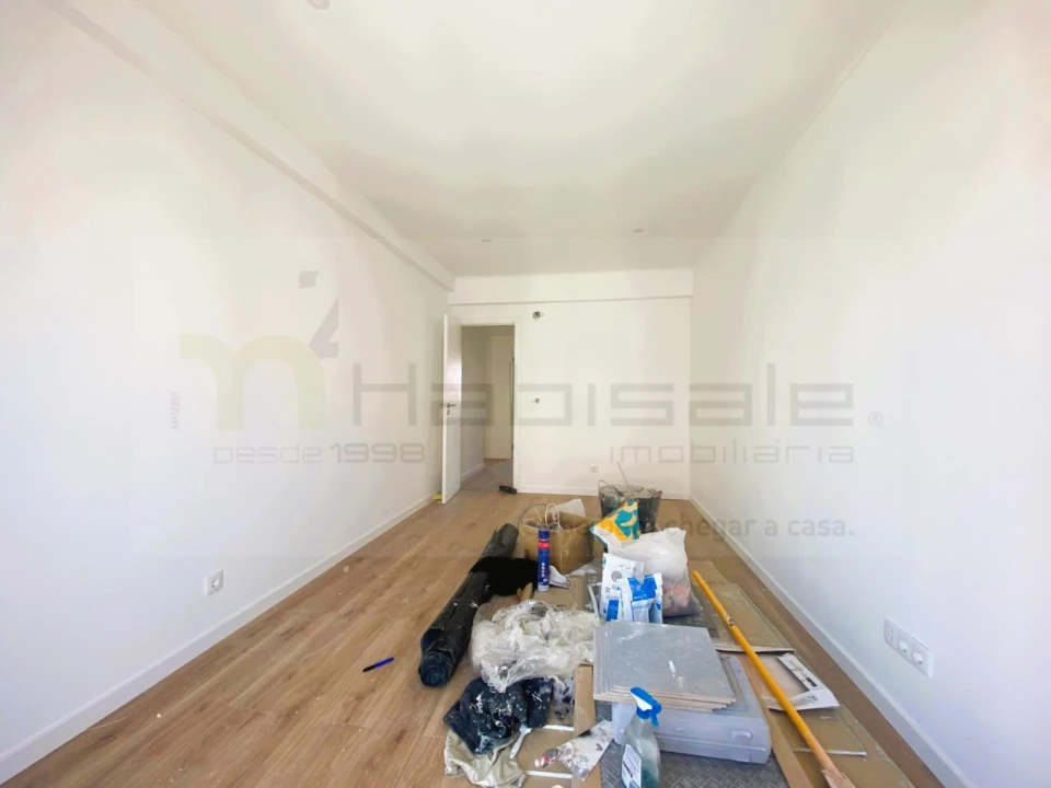 Apartamento T2 para Venda em Cacém e São Marcos Foto 3