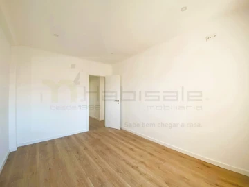 Apartamento T2 para Venda em Cacém e São Marcos