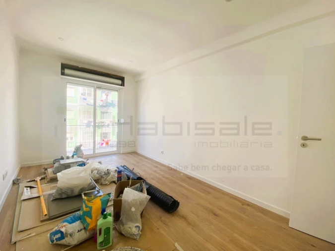 Apartamento T2 para Venda em Cacém e São Marcos Foto 2