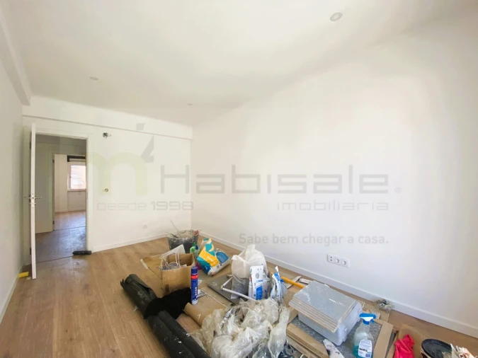 Apartamento T2 para Venda em Cacém e São Marcos Foto 4