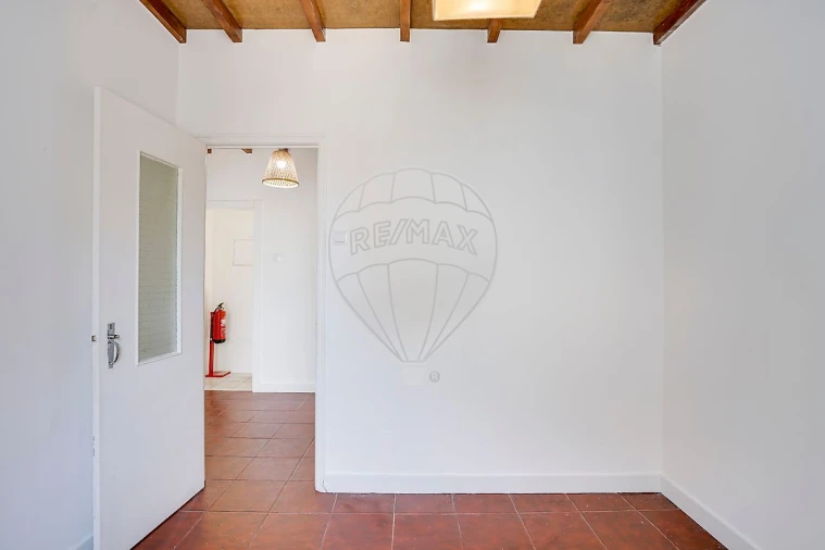 Prédio para Venda em Setubal (São Sebastião) Foto 35