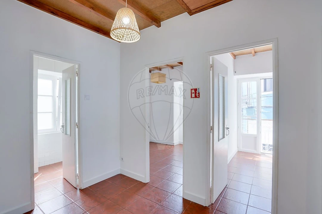 Prédio para Venda em Setubal (São Sebastião) Foto 27