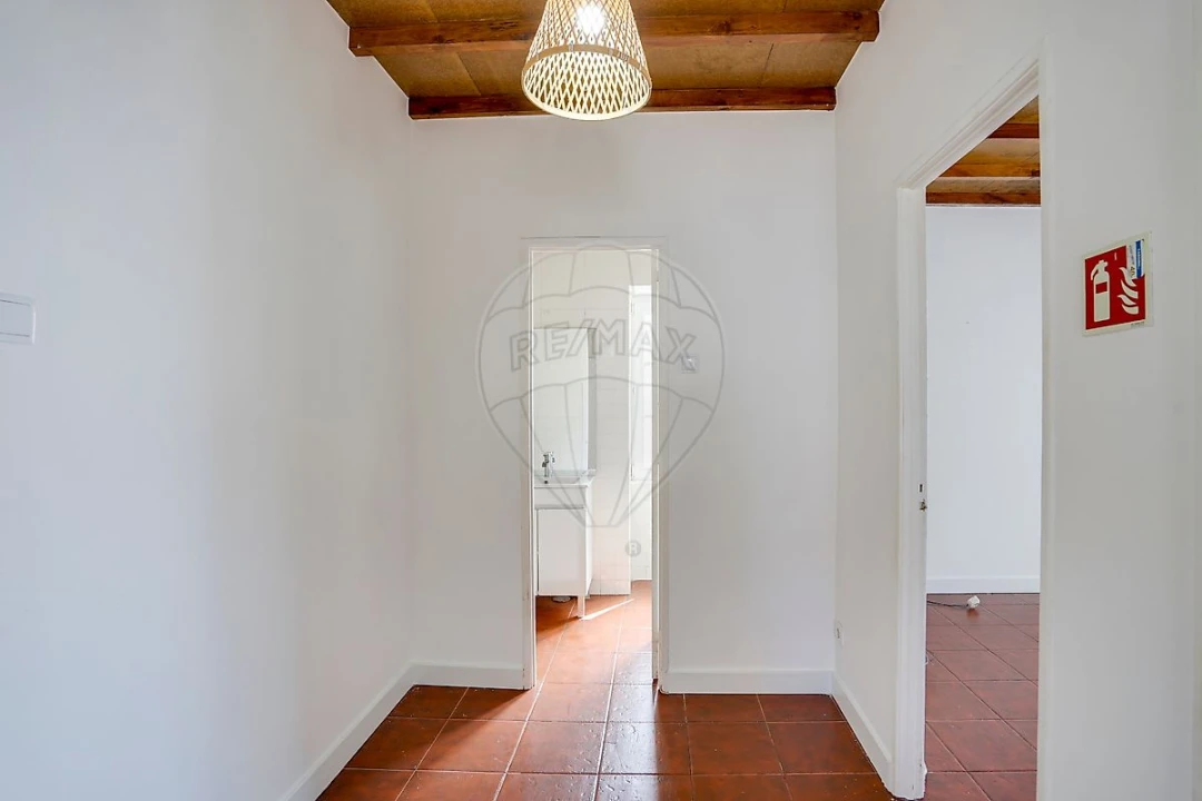 Prédio para Venda em Setubal (São Sebastião) Foto 29