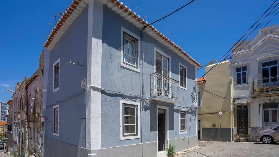 Prédio para Venda em Setubal (São Sebastião)
