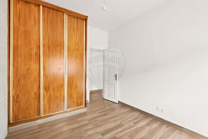 Apartamento T2 para Venda em Alto do Seixalinho, Santo André e Verderena