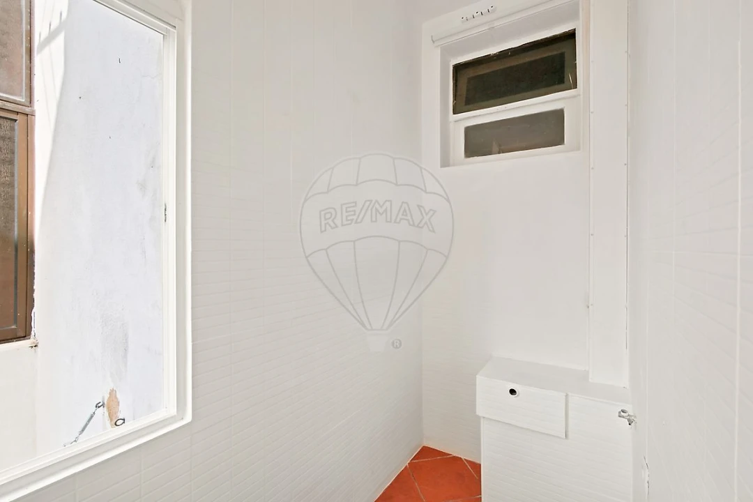 Apartamento T2 para Venda em Alto do Seixalinho, Santo André e Verderena Foto 7