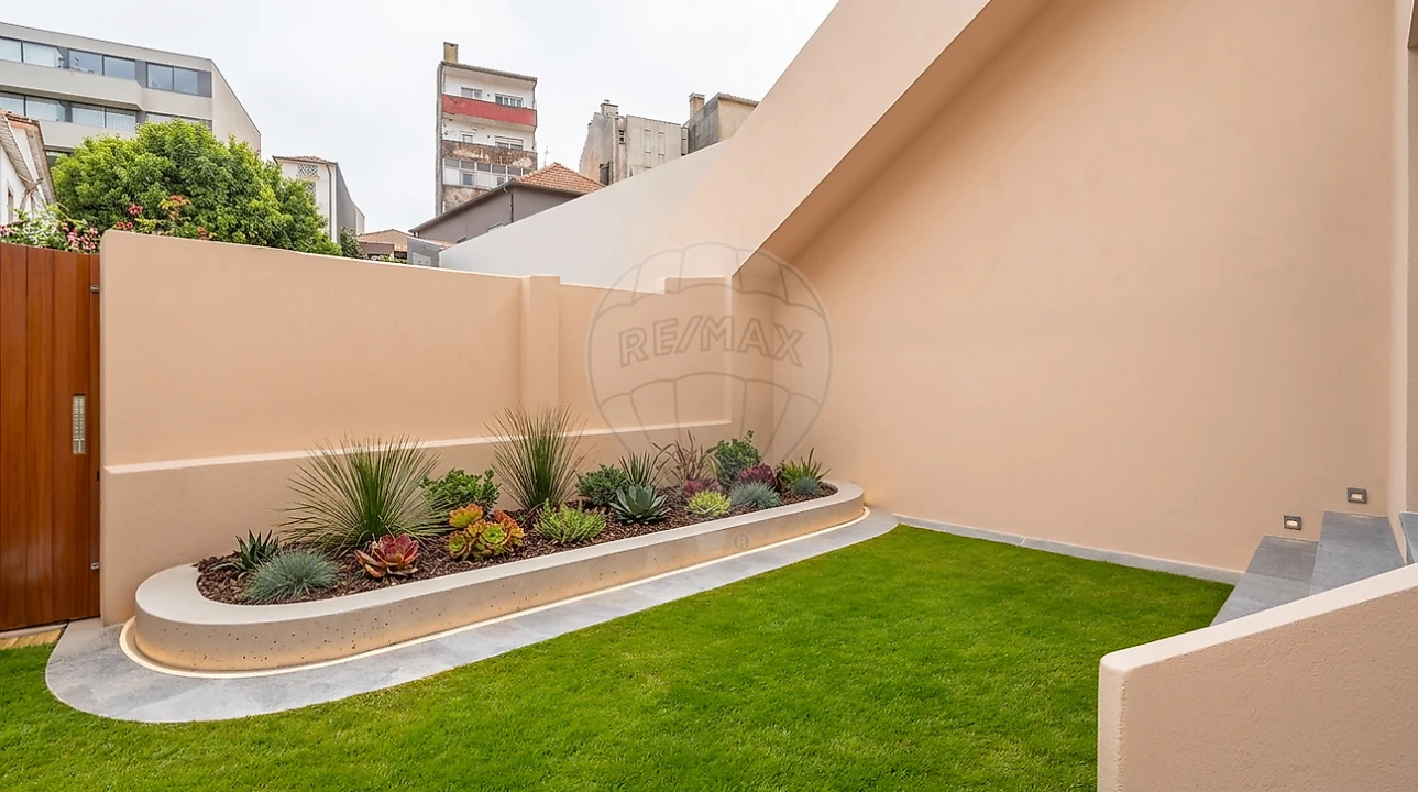 Apartamento T2 para Venda em Bonfim Foto 14