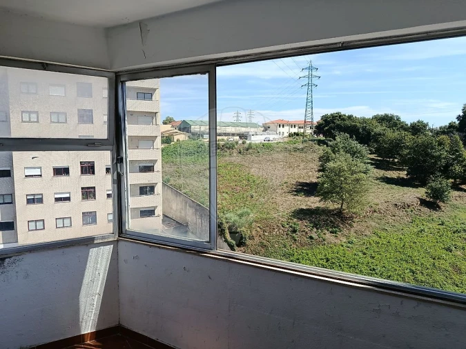 Apartamento T3 para Venda em Oliveira do Douro Foto 17