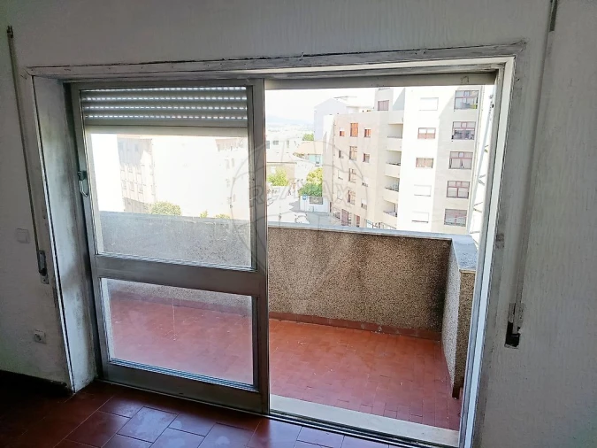 Apartamento T3 para Venda em Oliveira do Douro Foto 10