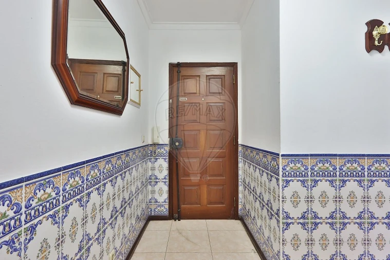 Apartamento T3 para Venda em Rio de Mouro Foto 18