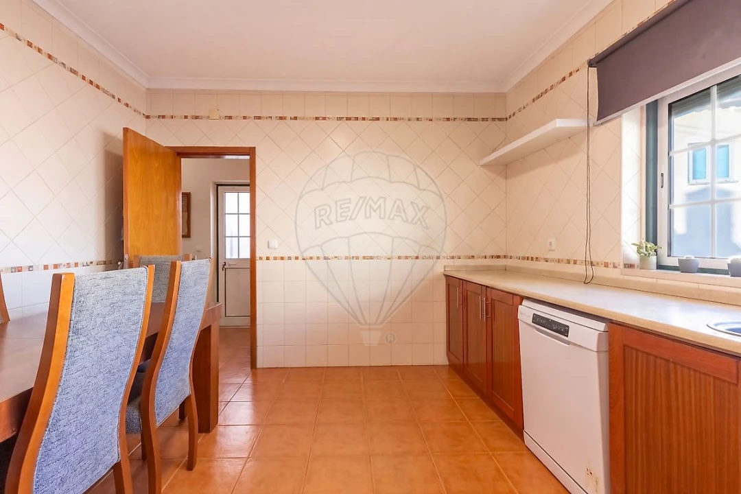 Moradia T3 para Venda em Aldeia Galega da Merceana e Aldeia Gavinha Foto 7