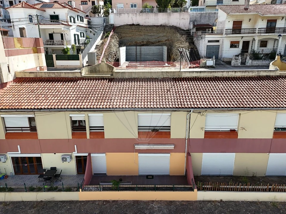 Apartamento T1 para Venda em Santa Maria, São Pedro e Matacães Foto 1