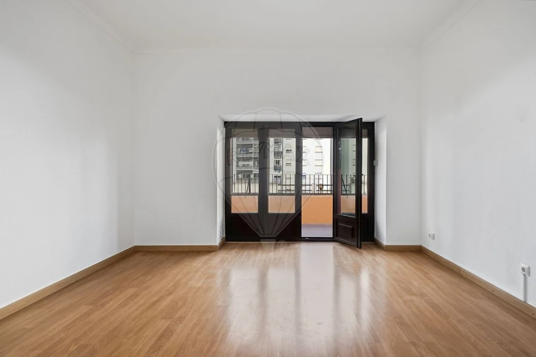 Apartamento T1 para Venda em Santa Maria, São Pedro e Matacães Foto 9