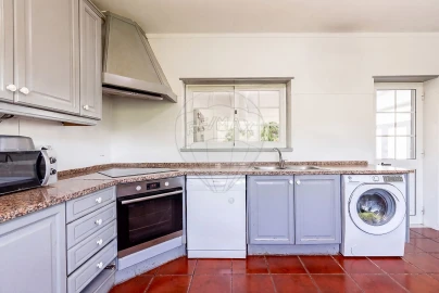 Moradia T3 para Venda em A dos Cunhados e Maceira