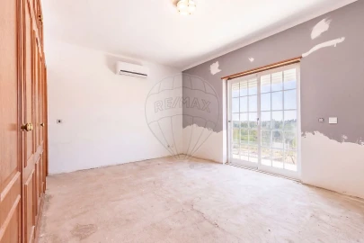 Moradia T3 para Venda em A dos Cunhados e Maceira