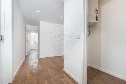 Apartamento T3 para Arrendamento em Almada, Cova da Piedade, Pragal e Cacilhas