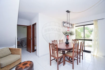 Moradia T2 para Venda em Quinta do Conde