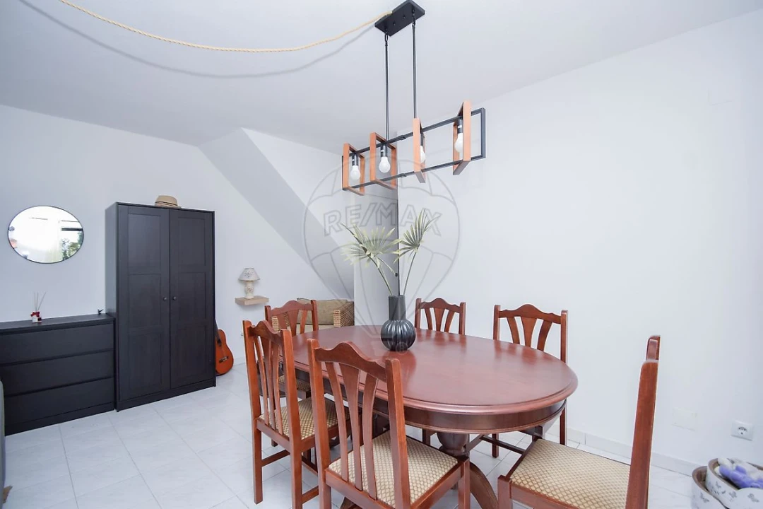 Moradia T2 para Venda em Quinta do Conde Foto 23