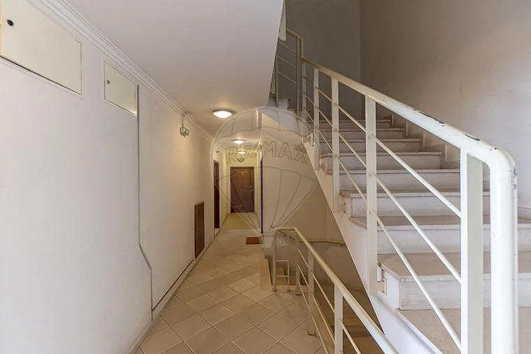 Apartamento T1 para Venda em Perafita, Lavra e Santa Cruz do Bispo Foto 3