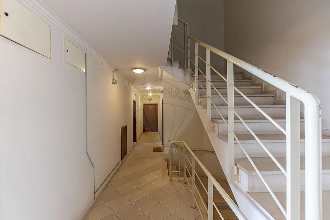Apartamento T1 para Venda em Perafita, Lavra e Santa Cruz do Bispo Foto 3