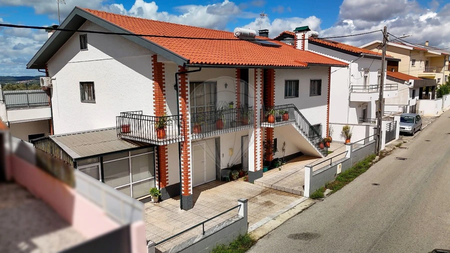 Moradia T4 para Venda em São Martinho do Bispo e Ribeira de Frades Foto 47