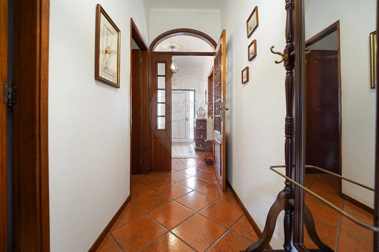 Moradia T4 para Venda em São Martinho do Bispo e Ribeira de Frades Foto 4