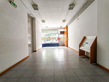 Negócio para Venda em Cedofeita, Santo Ildefonso, Sé, Miragaia, São Nicolau e Vitória