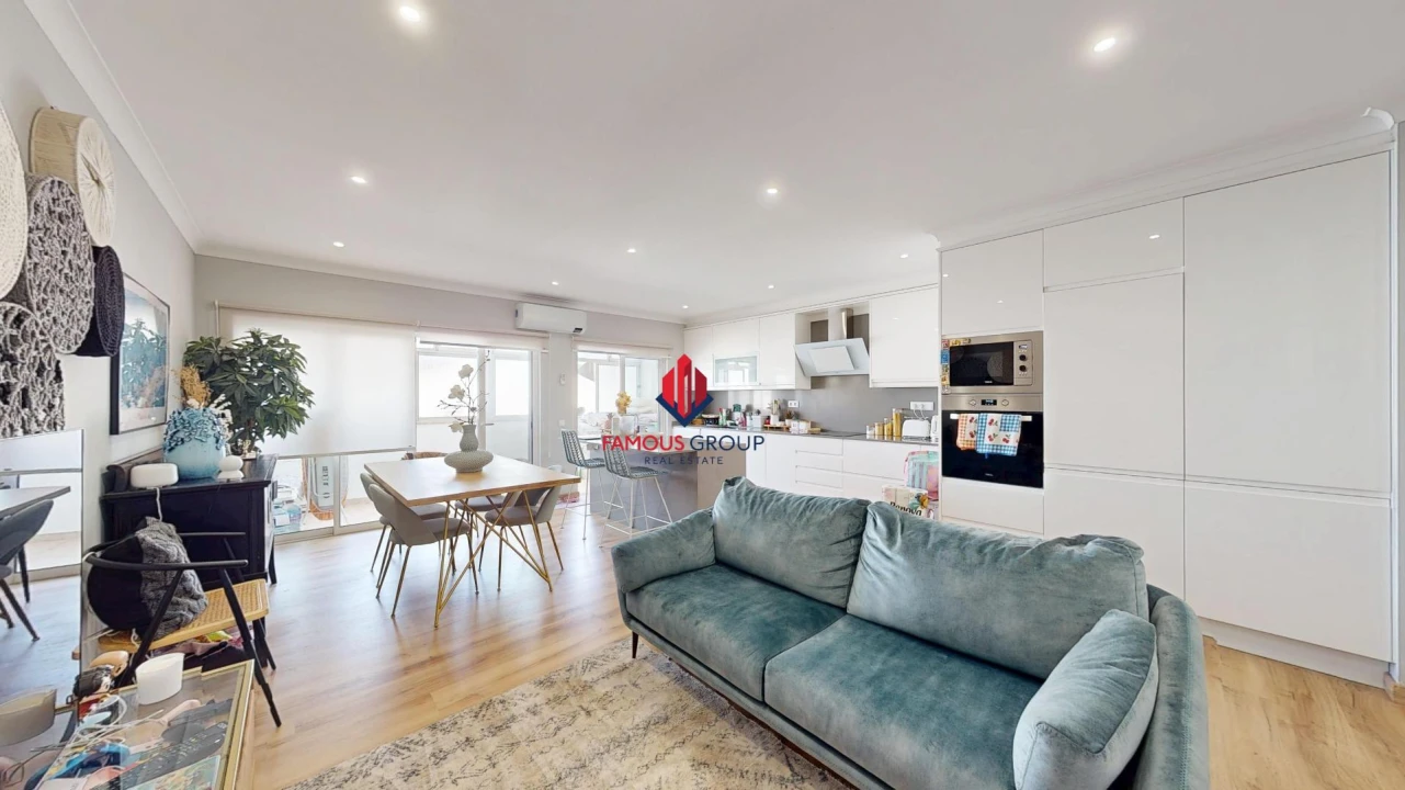 Apartamento T2 para Venda em Portimão Foto 18