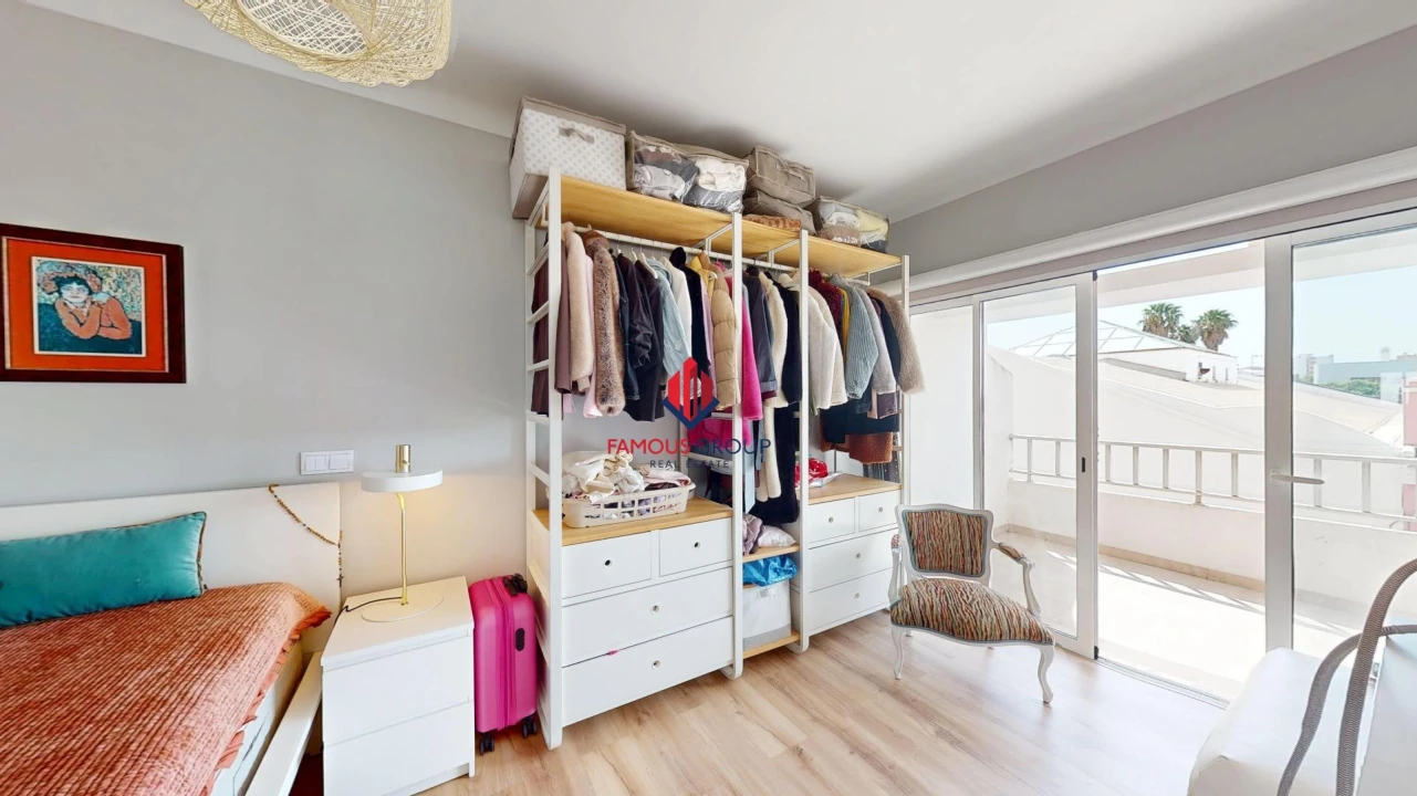 Apartamento T2 para Venda em Portimão Foto 37
