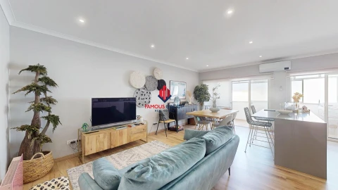 Apartamento T2 para Venda em Portimão