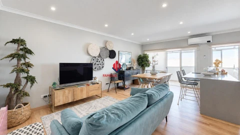 Apartamento T2 para Venda em Portimão