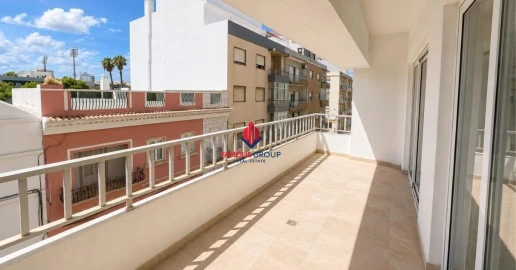 Apartamento T2 para Venda em Portimão